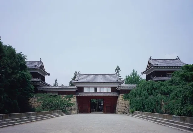 Komorojō Castle Ruins ”KAIKOEN”