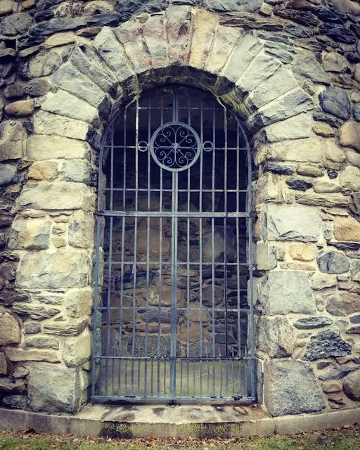photo-1