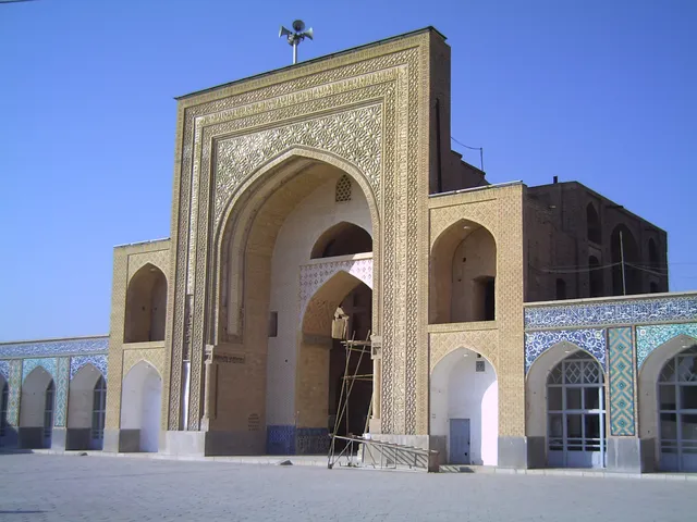 Malek Historical Mosque
