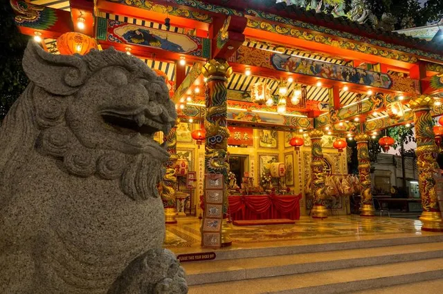 Chao Pu Chao Ya Shrine