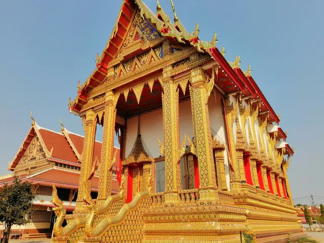 Wat Khuha Suwan