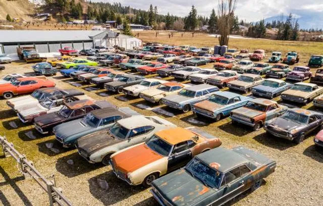 White Post Auto Museum & Antiques Mall