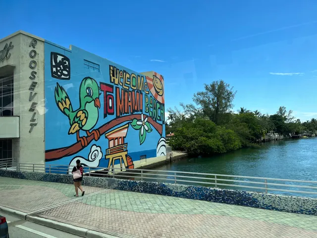 Miami Beach Welcome Mural