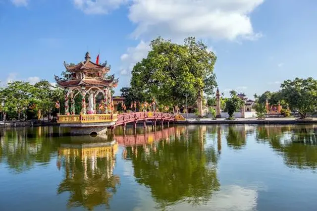 Cầu ngói Hải Anh