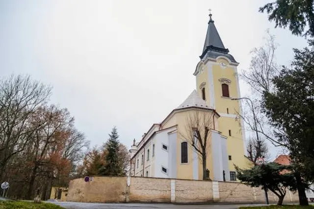 Libochovice chateau park