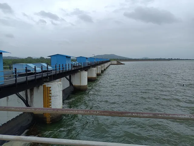 Pujaritola Dam