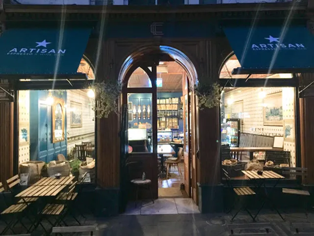 Artisan - Espresso & Wine Bar