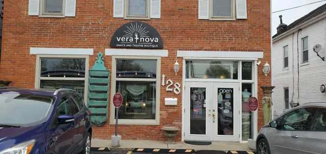 Vera Nova Dance and Theatre Boutique
