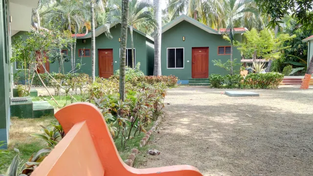 Kuttralam Resorts