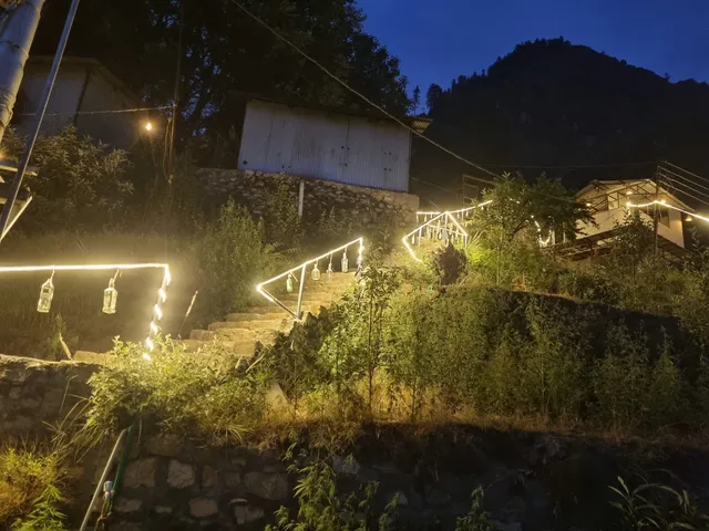 Aikyam Cottages and Camp Site