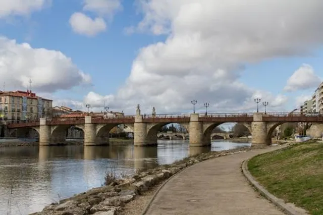 Puente de Carlos III