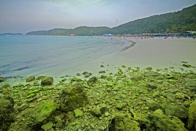 Tawaen Beach viewpoint