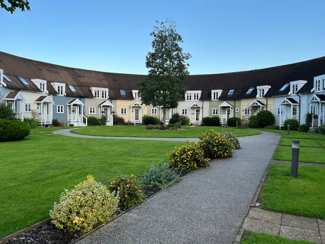 The Emerald Lake House