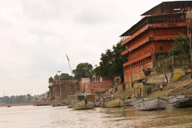 Prachin Hanuman Ghat