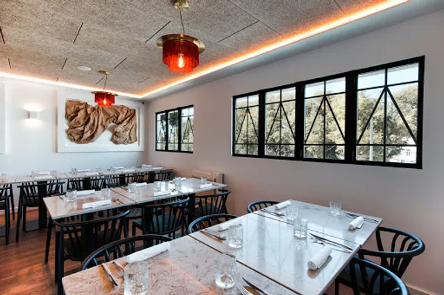 Restaurante dois petiscos