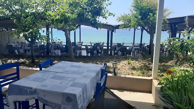 To Steki Tou Vasila Tavern