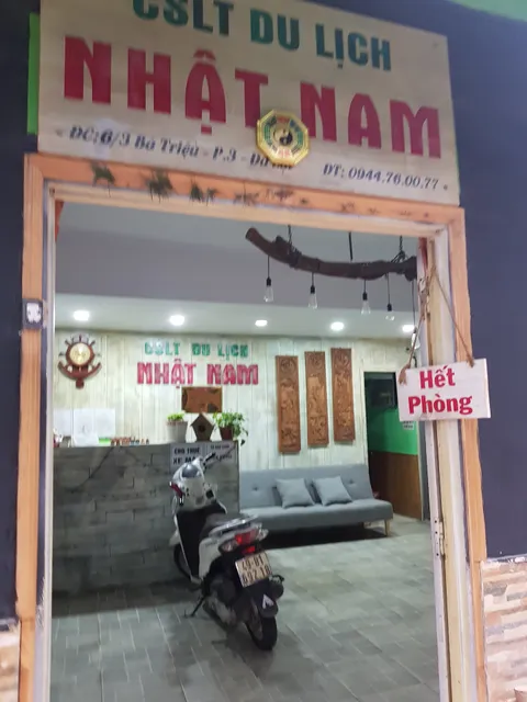Nhà nghỉ Nhật Nam