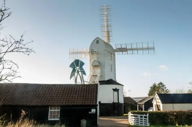 English Heritage - Saxtead Green Post Mill