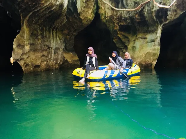 Goa Limbuhang Haliau