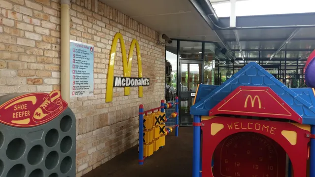 McDonald's Helensvale North
