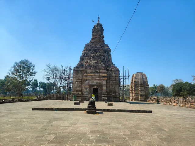 Astashambhu Temple, Kualo