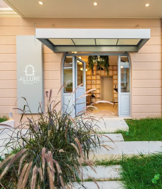 Allure Central Boutique Hotel