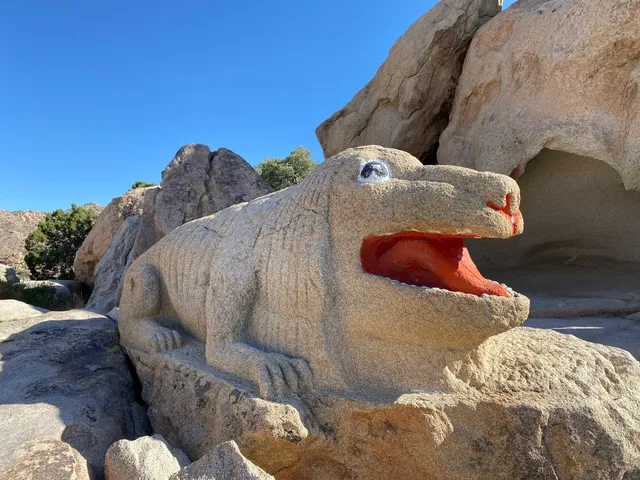 Boulder Park Mystery Caves