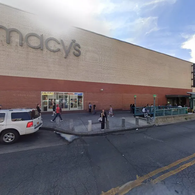 Finish Line (located inside Macy's)