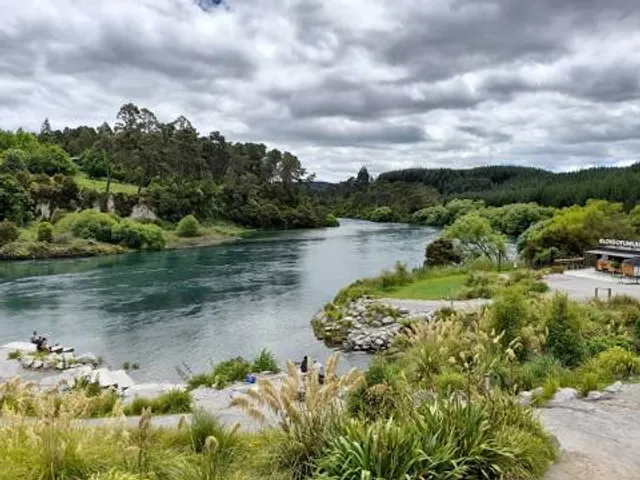 Nga Manu Nature Reserve