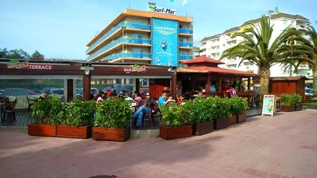 Feel Beach Fenals ( Restaurante)