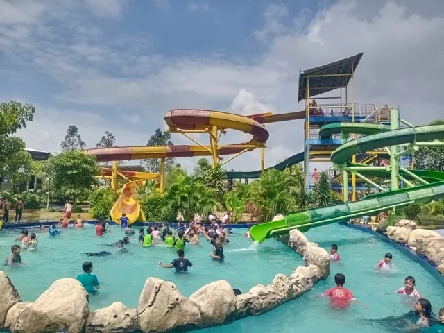 Waterboom Kretek Waterpark GMSK