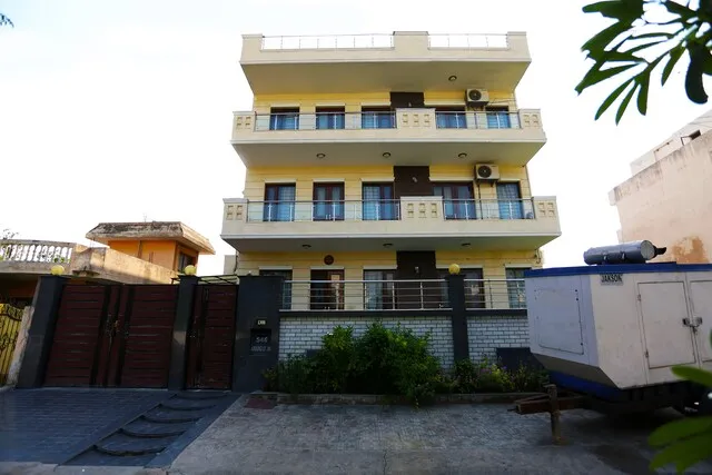 OYO Hotel Staayy Inn Near Appu Ghar