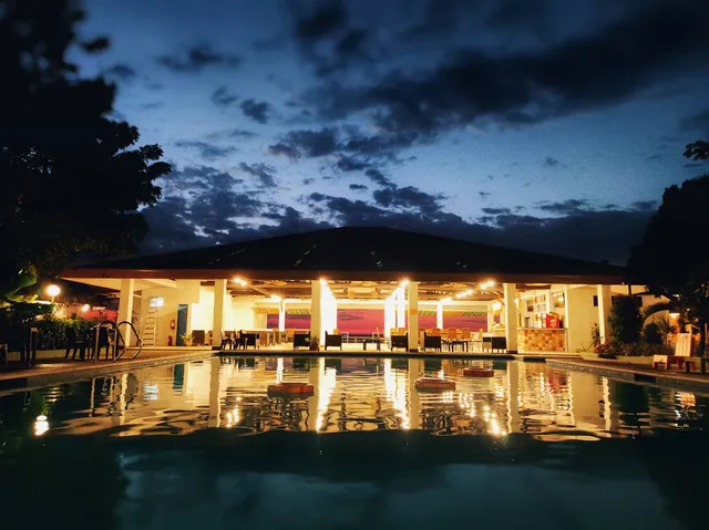 Cococay Resort Hotel