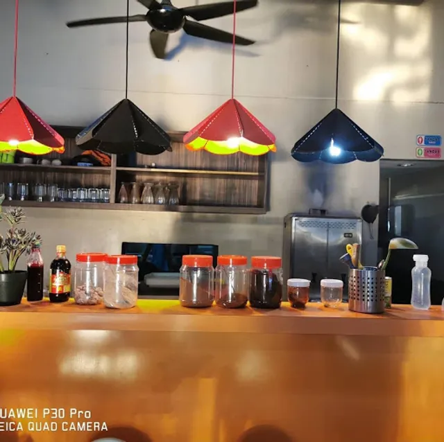 Dapoq Campoq Ayam Gepuk Nong Chik Branch