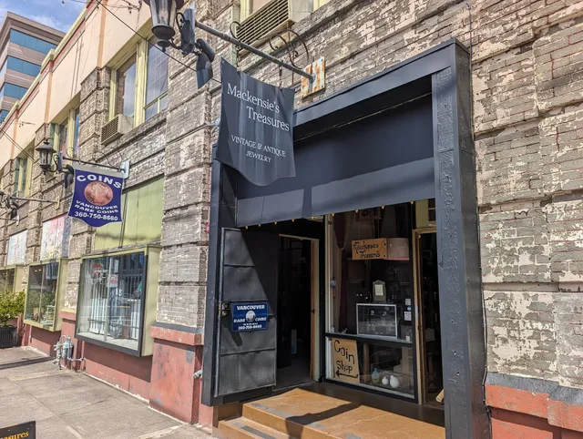 Mackensie's Treasures Vintage and Antique Jewelry Store and Buyer