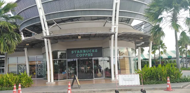 Starbucks Robinson Surin