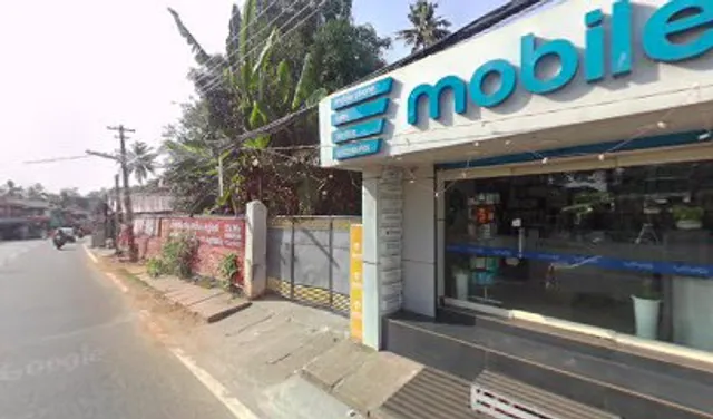 New Royal Sweets & Snacks