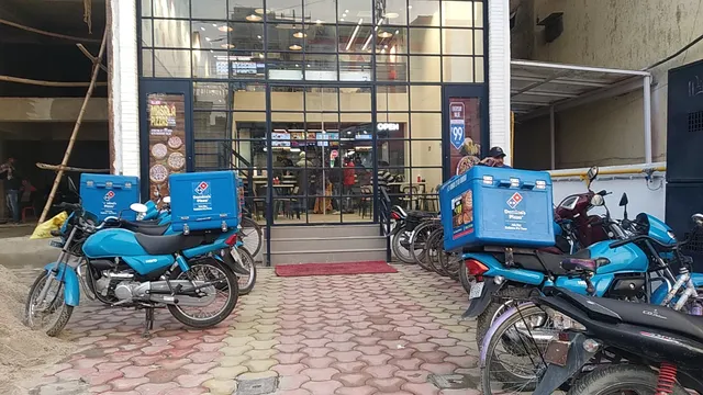 Domino's pizza | Akharaghat, Muzzafarpur