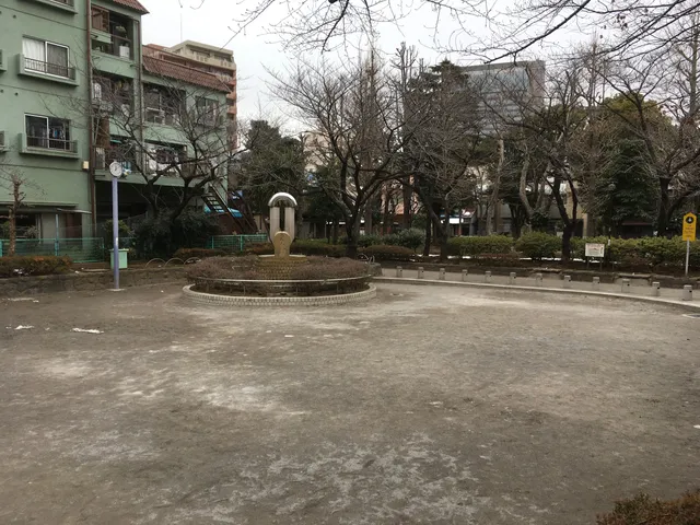 Senju Nakacho Park