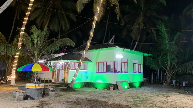 Kadavu Restaurant