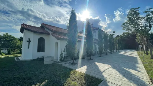 天使教堂（預約導覽制）請進入網站登記。