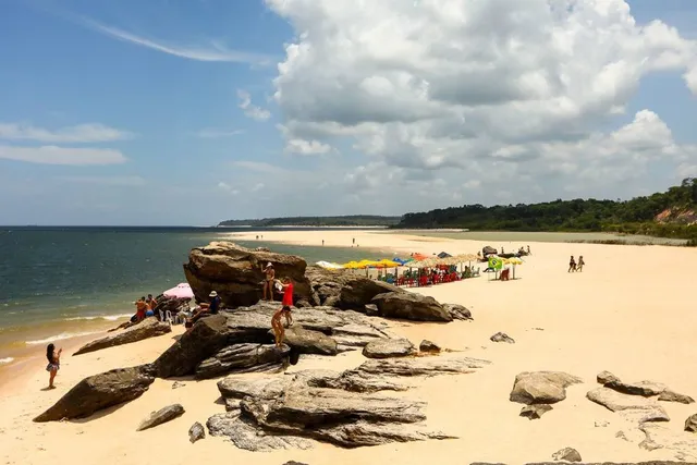 Beach stones tip, Santarém-PA