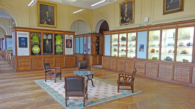 Mineralogy Museum MINES ParisTech