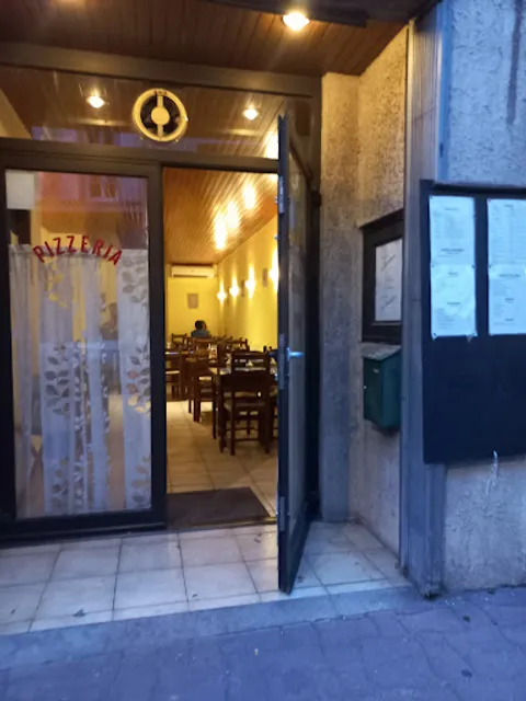 Pizzéria Crêperie Le Stromboli