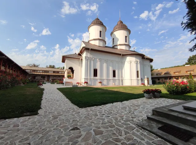 Mănăstirea Viforâta