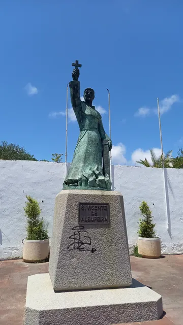 Estátua de São Vicente de Albufeira