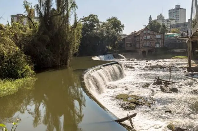 Complexo Turístico Jardim do Imigrante