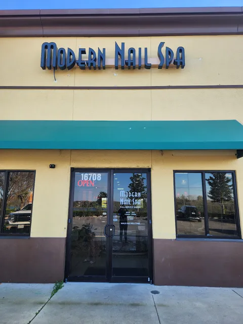 Modern Nail Spa