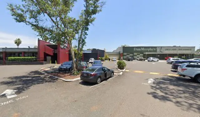 12 Great Western Hwy