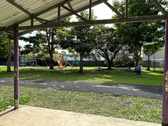 Parque University Gardens